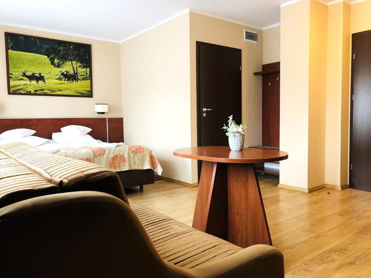 Отели типа «постель и завтрак» Villa Skomanda Августов-4